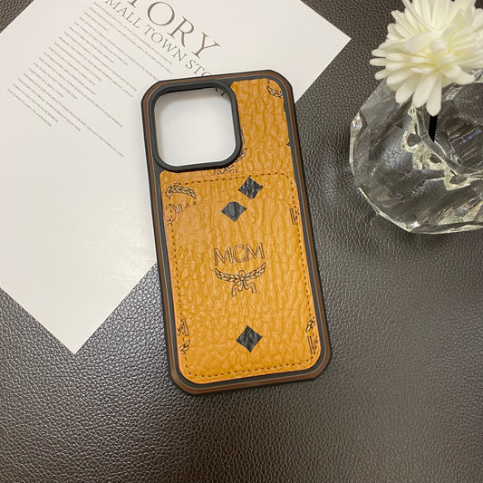 Чехол MCM для iPhone с держателем для карт, желтый-MCK240603