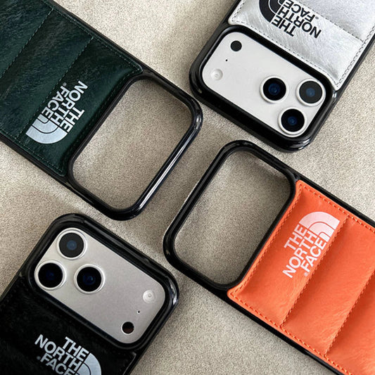 Capa para iPhone em camurça North Puffer