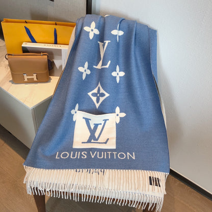 New L House Pocket Scarf, Double-sided Jacquard with Long Tassels3