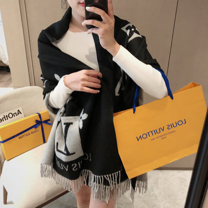 New Brand Pocket Scarf, Double-sided Jacquard Scarf with Long Fringes