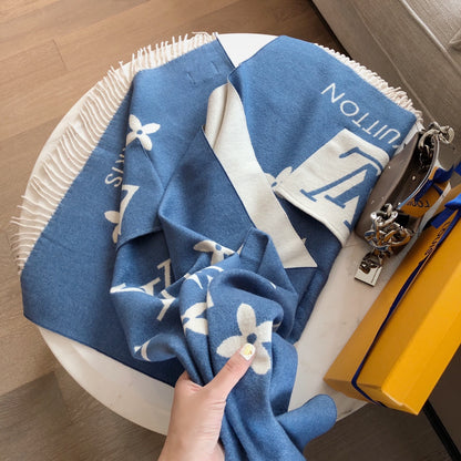 New L House Pocket Scarf, Double-sided Jacquard with Long Tassels3