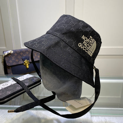Fashion x Classic Reversible Bucket Καπέλο
