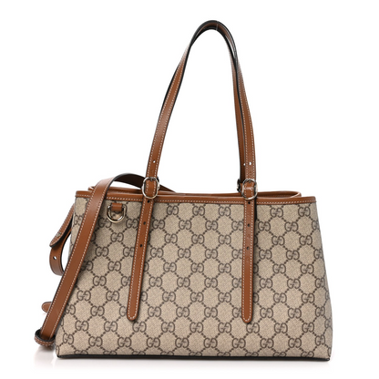 Bolso tote largo clásico con emblema de monograma Beige