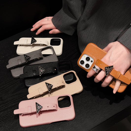 Étui pour iPhone avec poignée en cuir de luxe