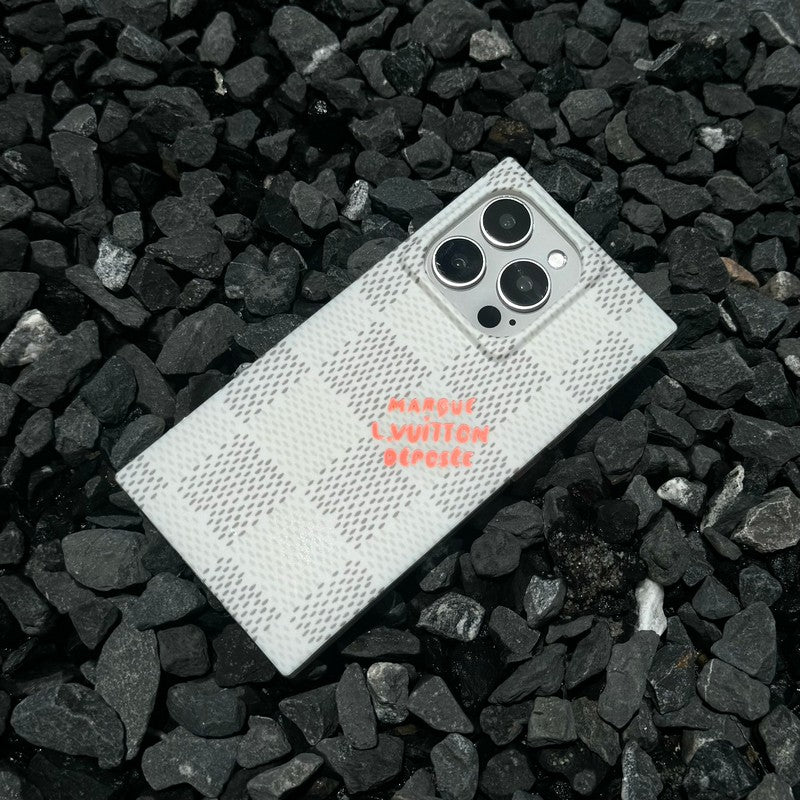 Ylellinen mustavalkoinen neliön iPhone-kuori