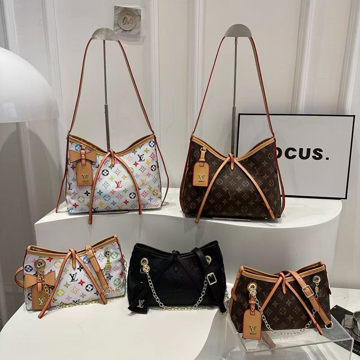 Mála Gualainn Tras-Strap Monogram