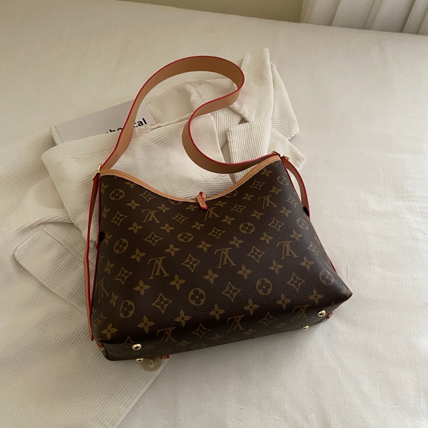 Mála Gualainn Tras-Strap Monogram