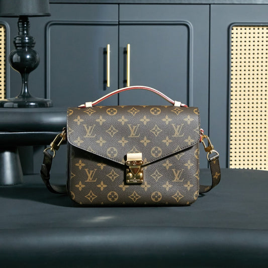 Σκούρο καφέ 2-σε-1 επάνω λαβή & Crossbody Bag 010