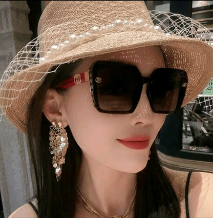 Luxury Black & Red Retro Large Frame Fashion Polarized Sunglasses For Women