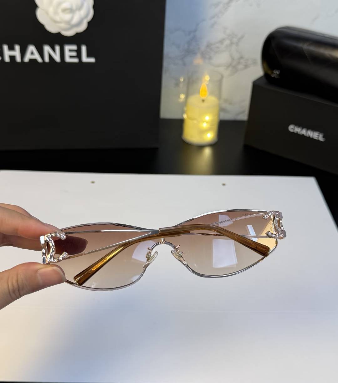 Rhinestone Decor Silver Metal Wrap-Around Gradient Sunglasses