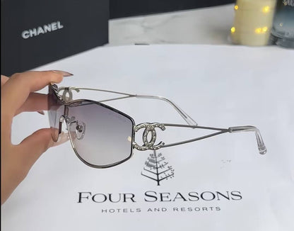 Rhinestone Decor Silver Metal Wrap-Around Gradient Sunglasses