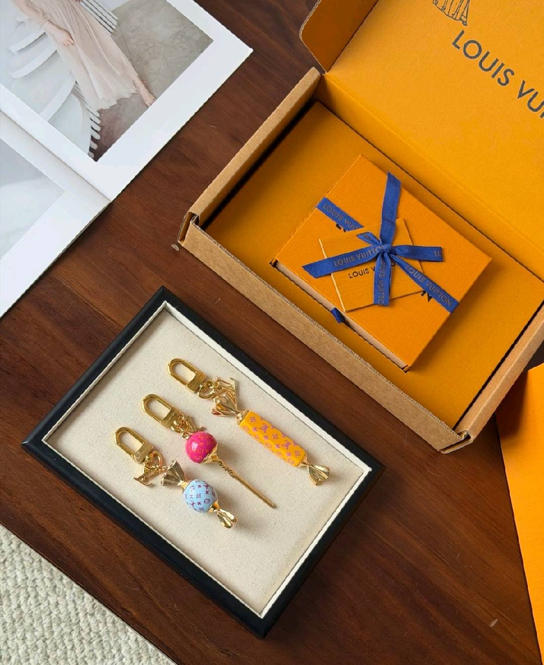 Só Lollipop Monogram Mála Charm Keychain