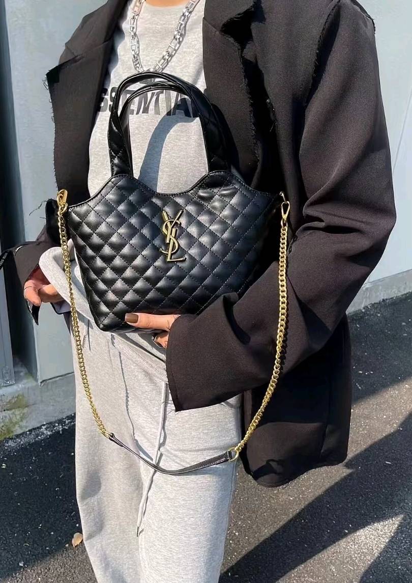 Gesteppte Tragetasche • Müheloser französischer Chic