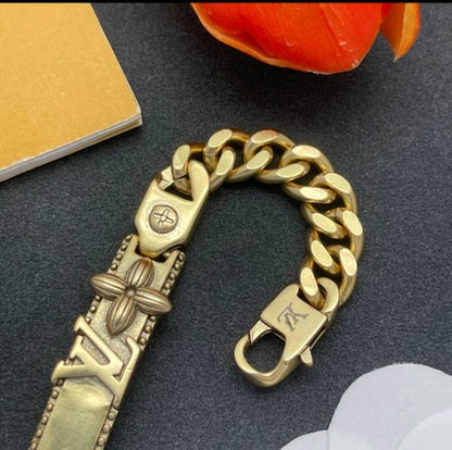 Quiet Luxury Vintage Gold Curb Chain Bracelet