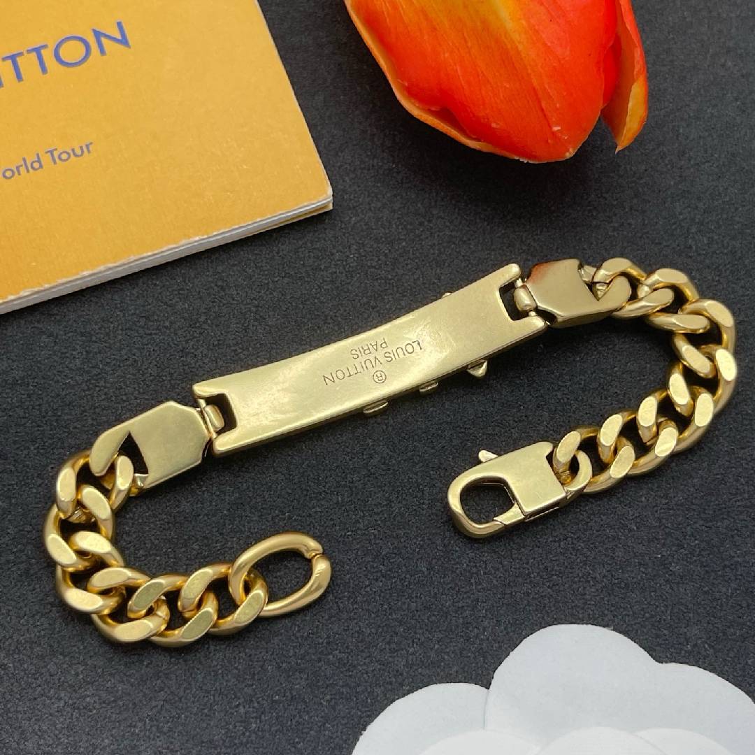 Quiet Luxury Vintage Gold Curb Chain Bracelet