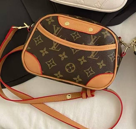 Tiny Camera Bag