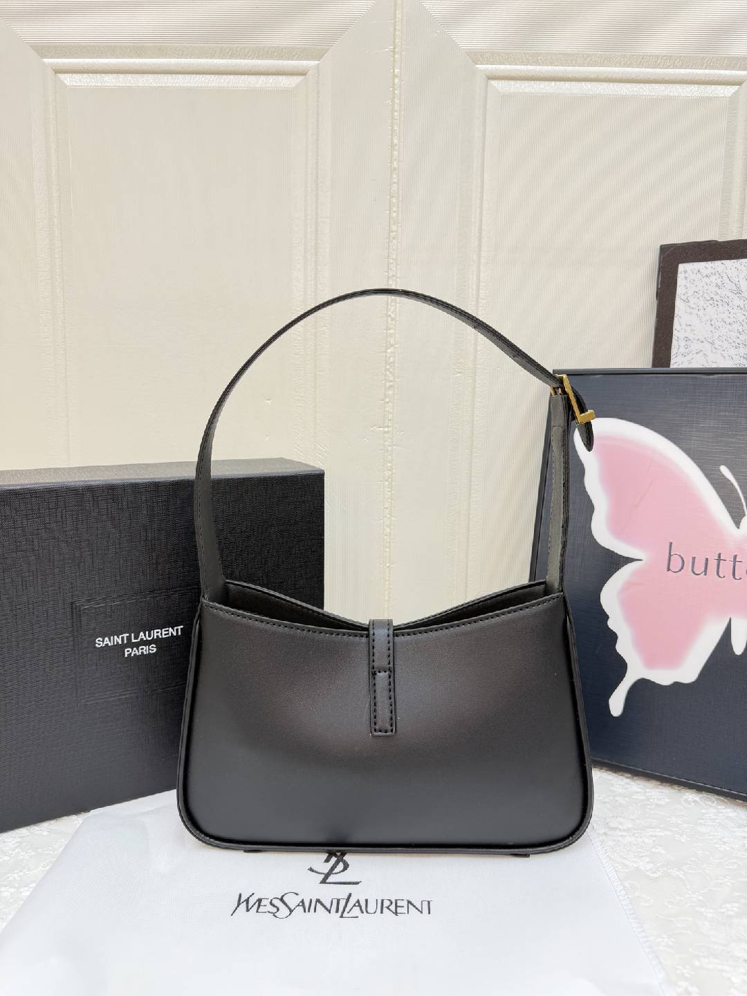 Quiet Luxury Hobo Underarm Shoulder Bag