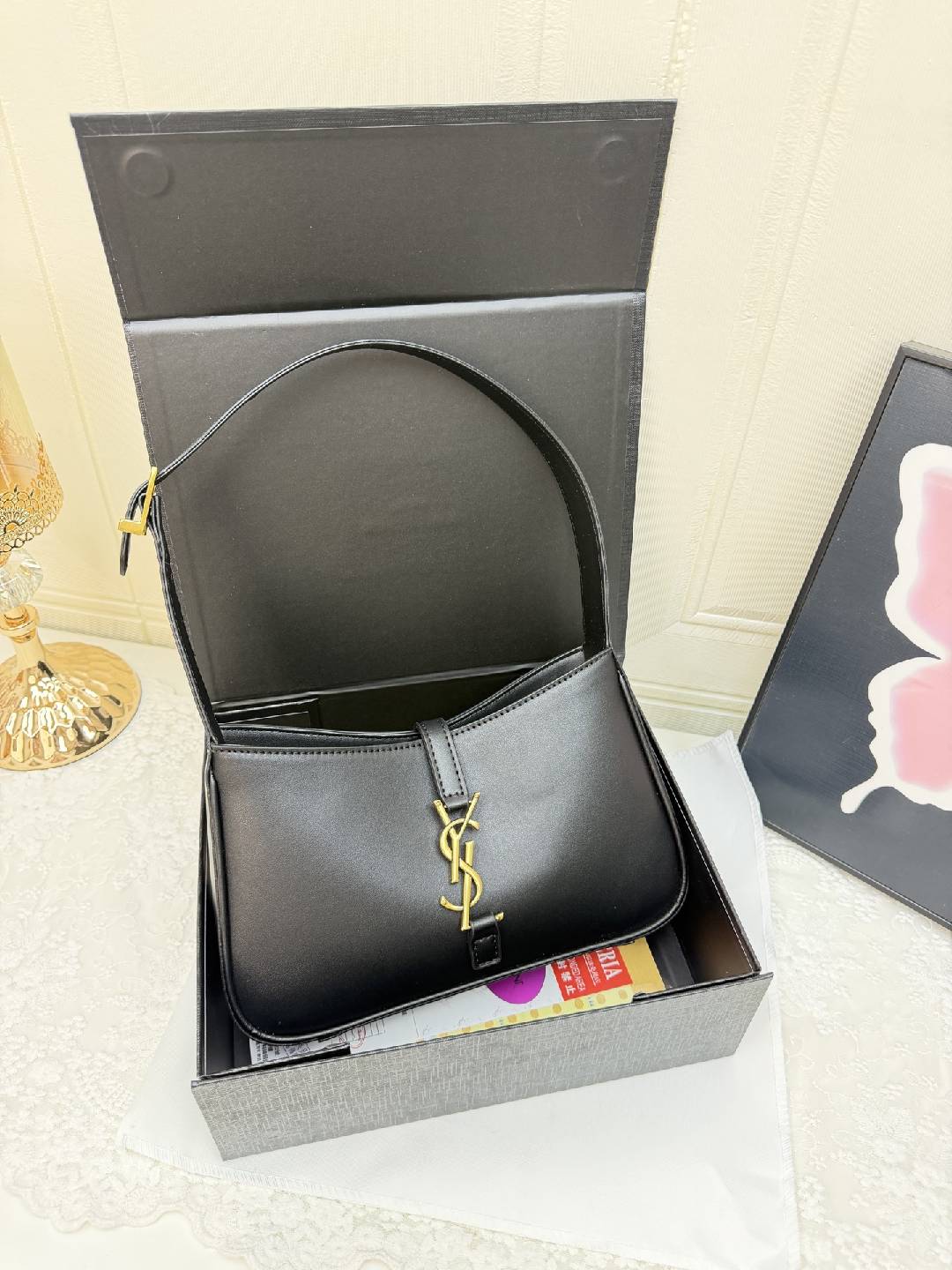 Quiet Luxury Hobo Underarm Shoulder Bag