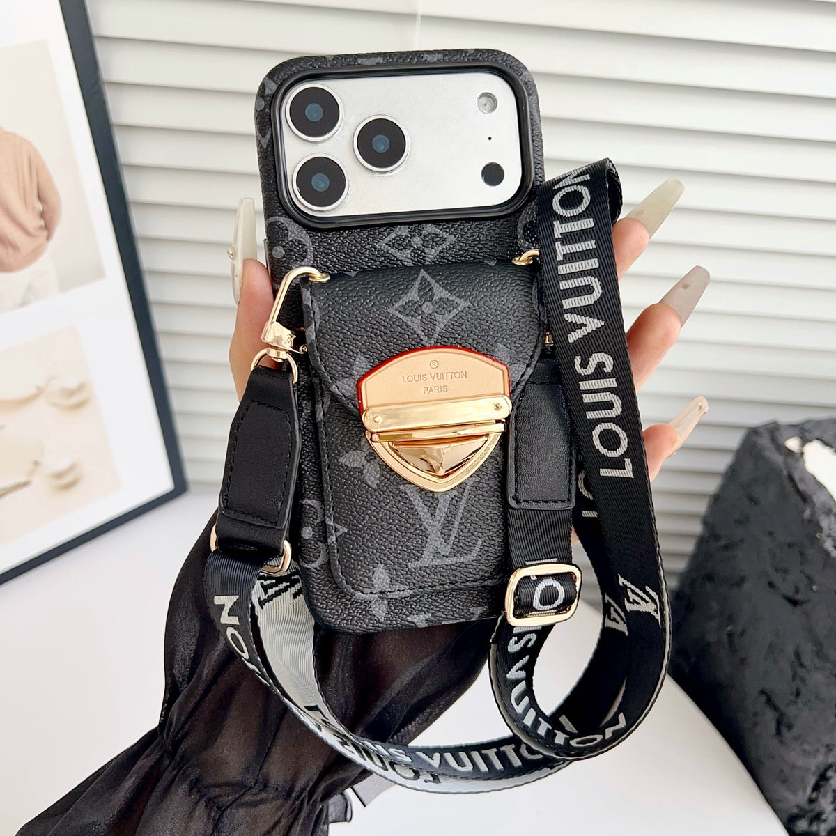 Luxe crossbody iPhone-hoesje met kaartvak en afneembare riem