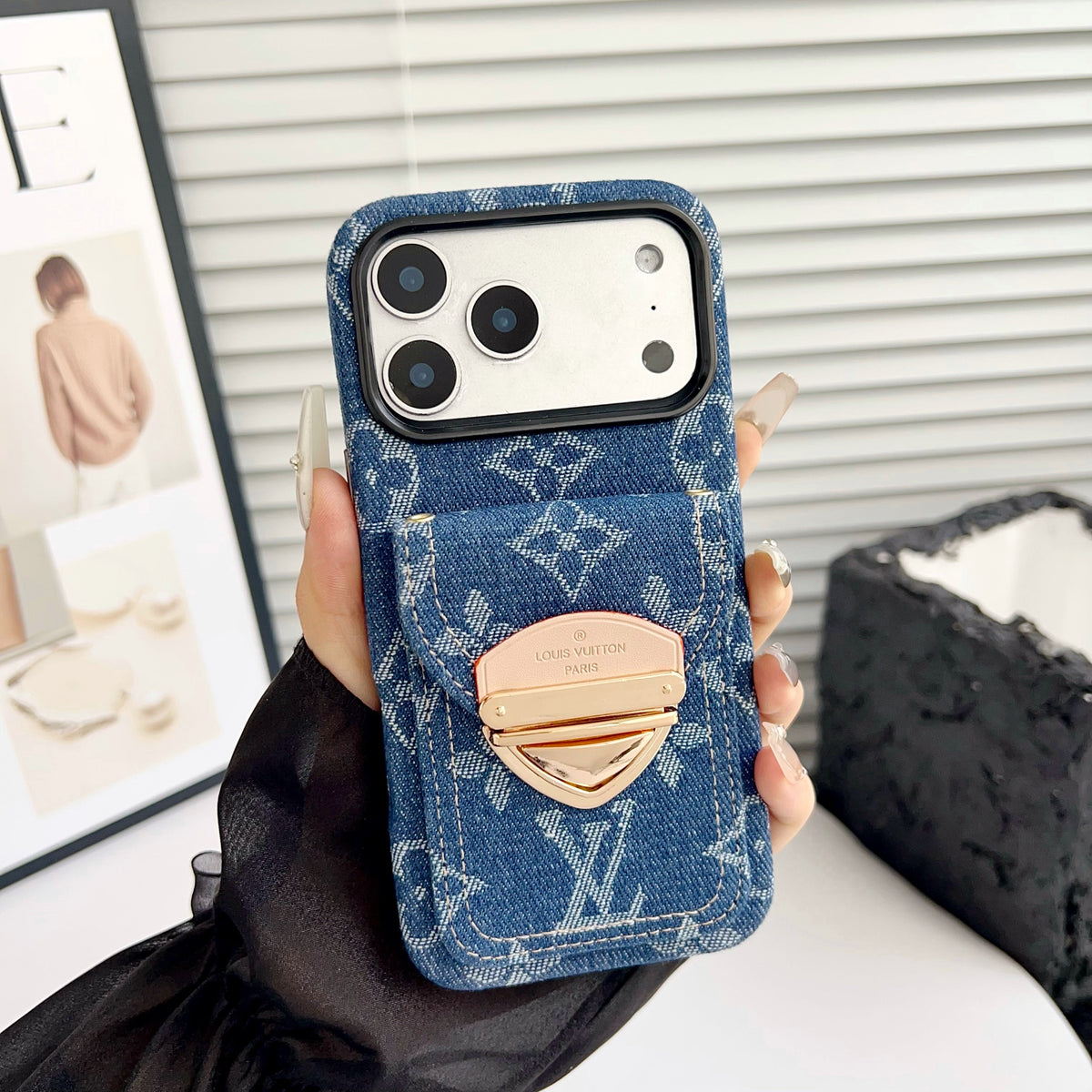 Luxe crossbody iPhone-hoesje met kaartvak en afneembare riem
