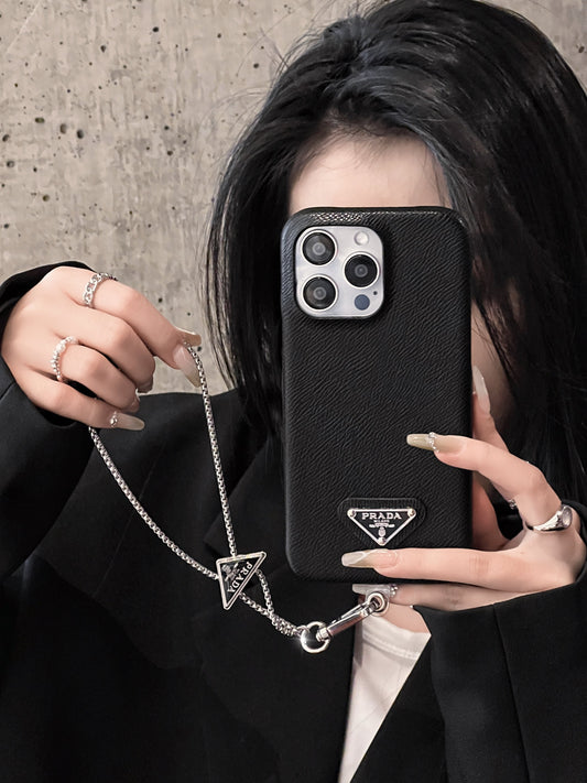 Étui pour iPhone à bandoulière en cuir de luxe