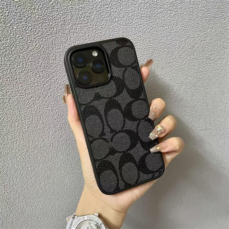 Ochronne etui na iPhone'a o miękkiej skórzanej fakturze