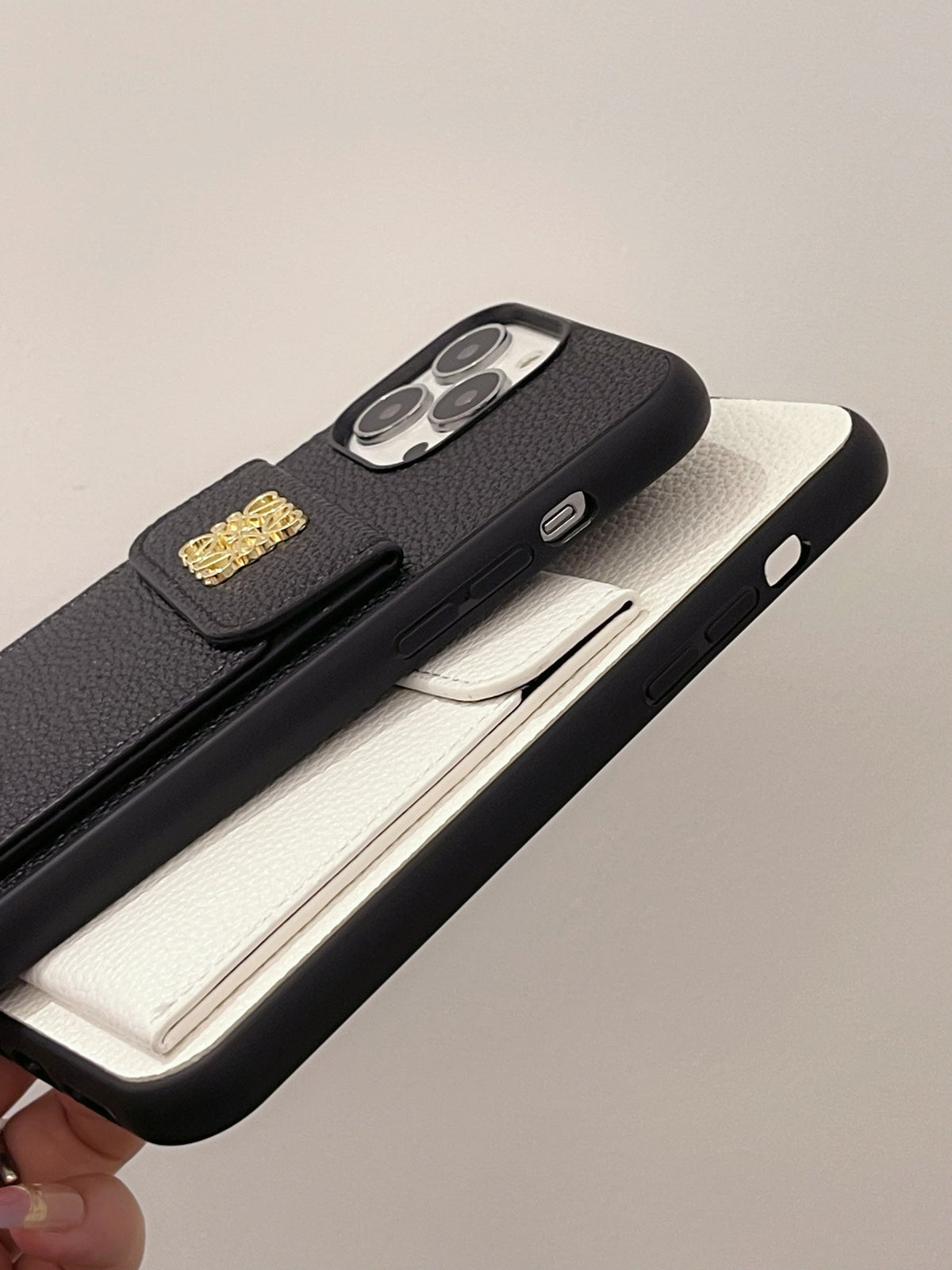 Luxe iPhone-hoesje met kaarthouder Zwart-QBK240603