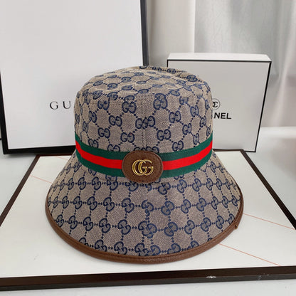 Klassinen GG Supreme Web Stripe Bucket Hat | Ylellinen suunnittelijahattu