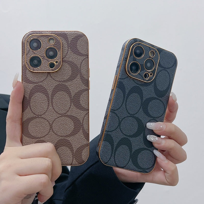 Cás iPhone Clasaiceach Leathar Solas Brow -QBK240513