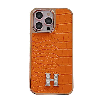 Klasyczne etui na iPhone'a z logo w kształcie diamentu w kolorze różowego złota