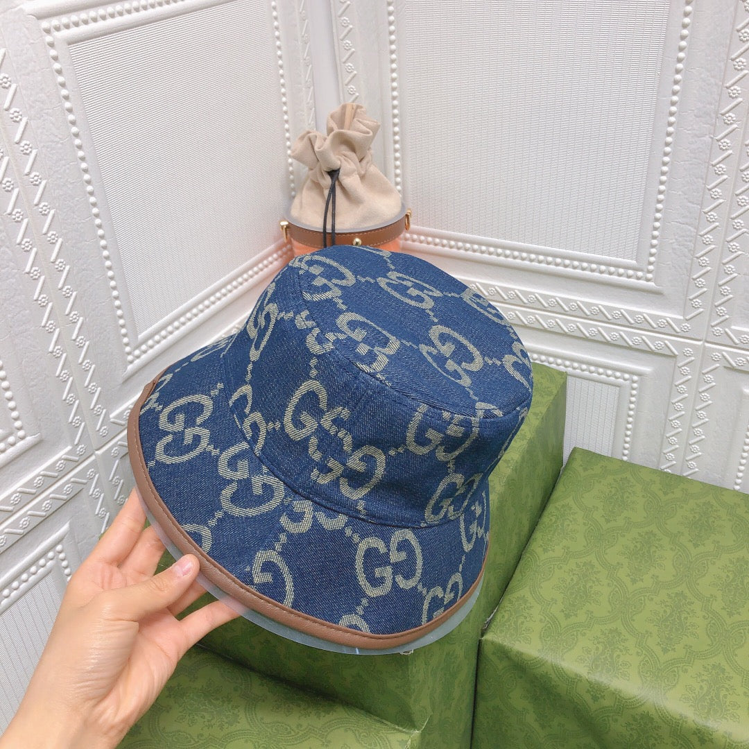 کلاه سطلی برزنتی کلاسیک GG Monogram Vintage برای مردان & زنانه