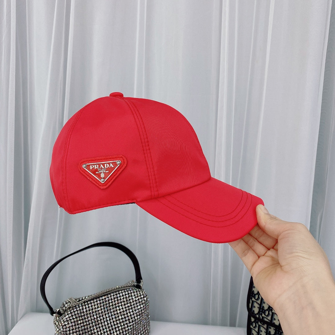 Czapka z daszkiem z trójkątnym logo Fashion | Luksusowy kapelusz projektanta