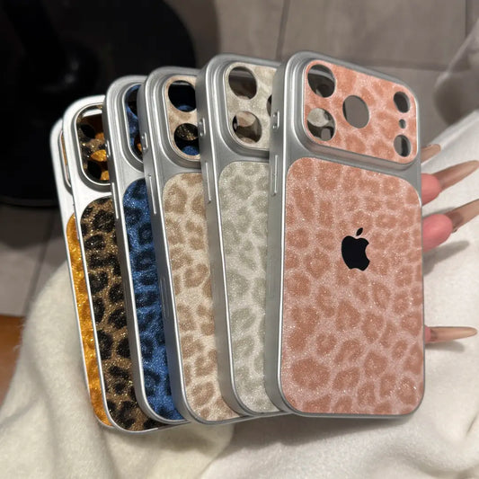 Étui de téléphone à paillettes à imprimé léopard — Protection étincelante avec un design élégant
