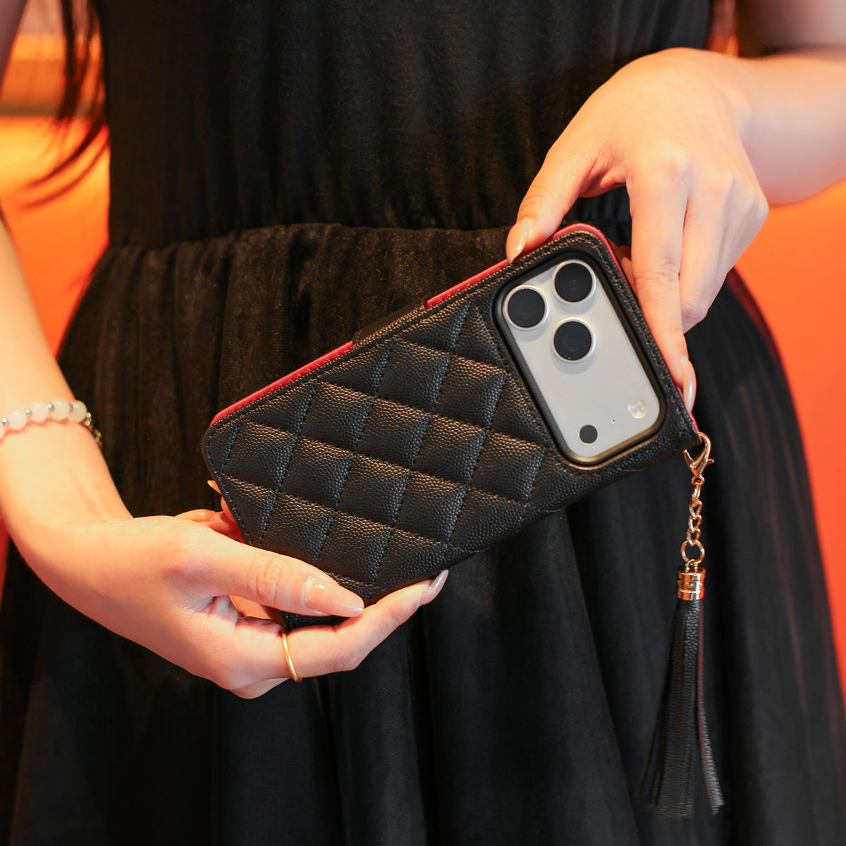 Lyxigt vadderat läder Flip Wallet telefonfodral med tofs